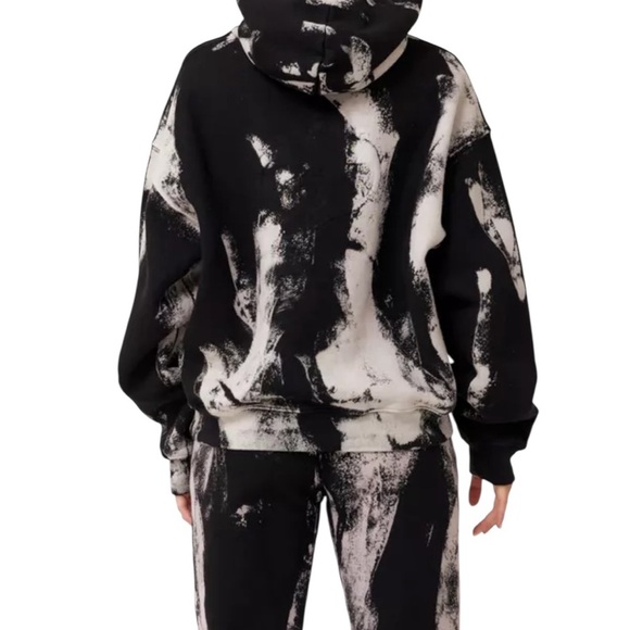 SIWY Kenzie In Adaption Monochrome Artistic Oversized Hoodie SZ L - Picture 2 of 13